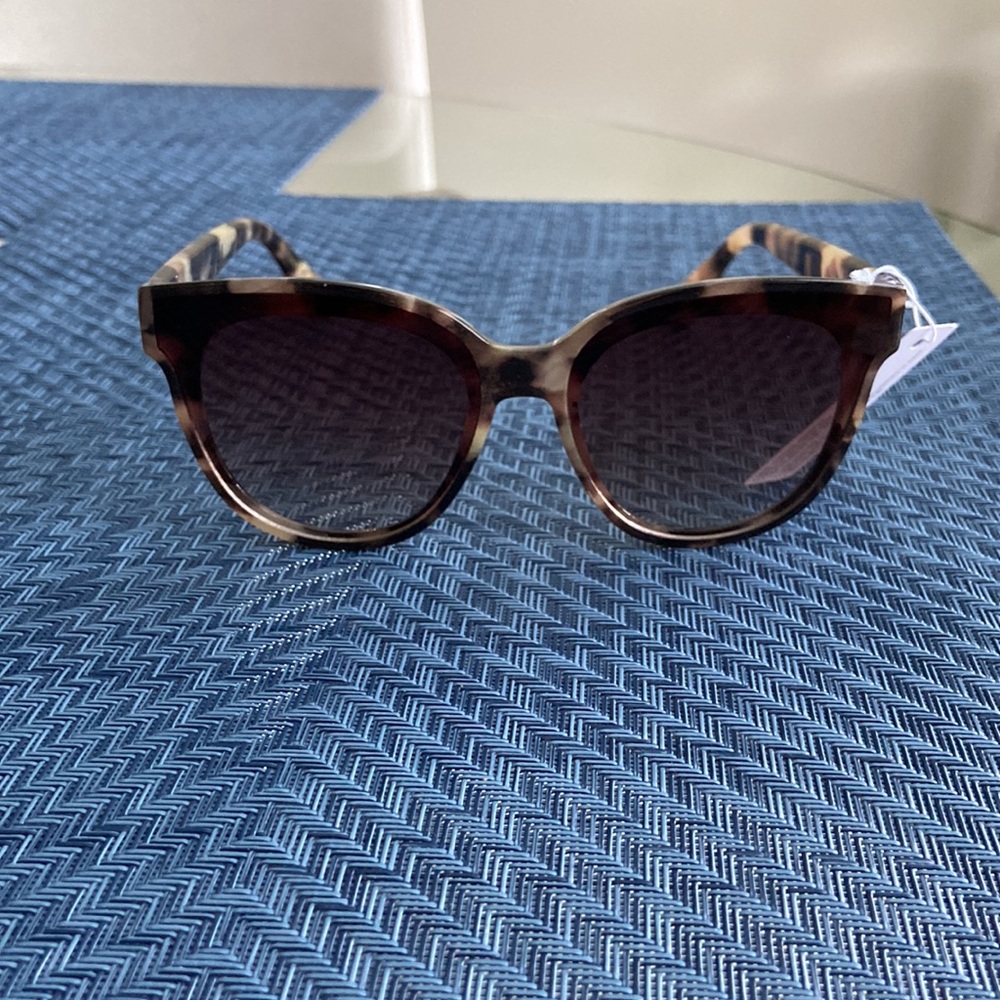Lele Sadoughi Tortoise Sunglasses - Picture 2 of 8
